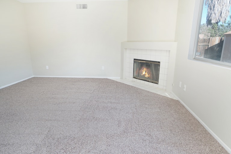 Photo 11 of 17 - 1625 Arroyo Viejo Dr, San Jacinto, CA 92583
