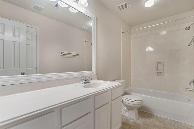 Photo 7 of 25 - 3284 Gladewater Ln, League City, TX 77573