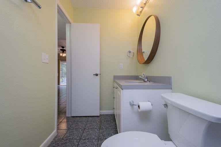 Photo 26 of 37 - 3909 Rosedale Dr, Brandon, FL 33511
